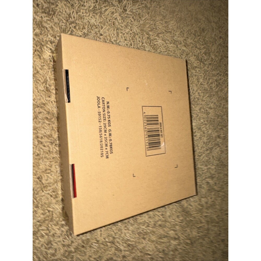 67 Speed 33 Spin 34 Joola Hit Set 4 Paddles 8 Balls CarryCase SEALED NEW IN BOX - Picture 4 of 4